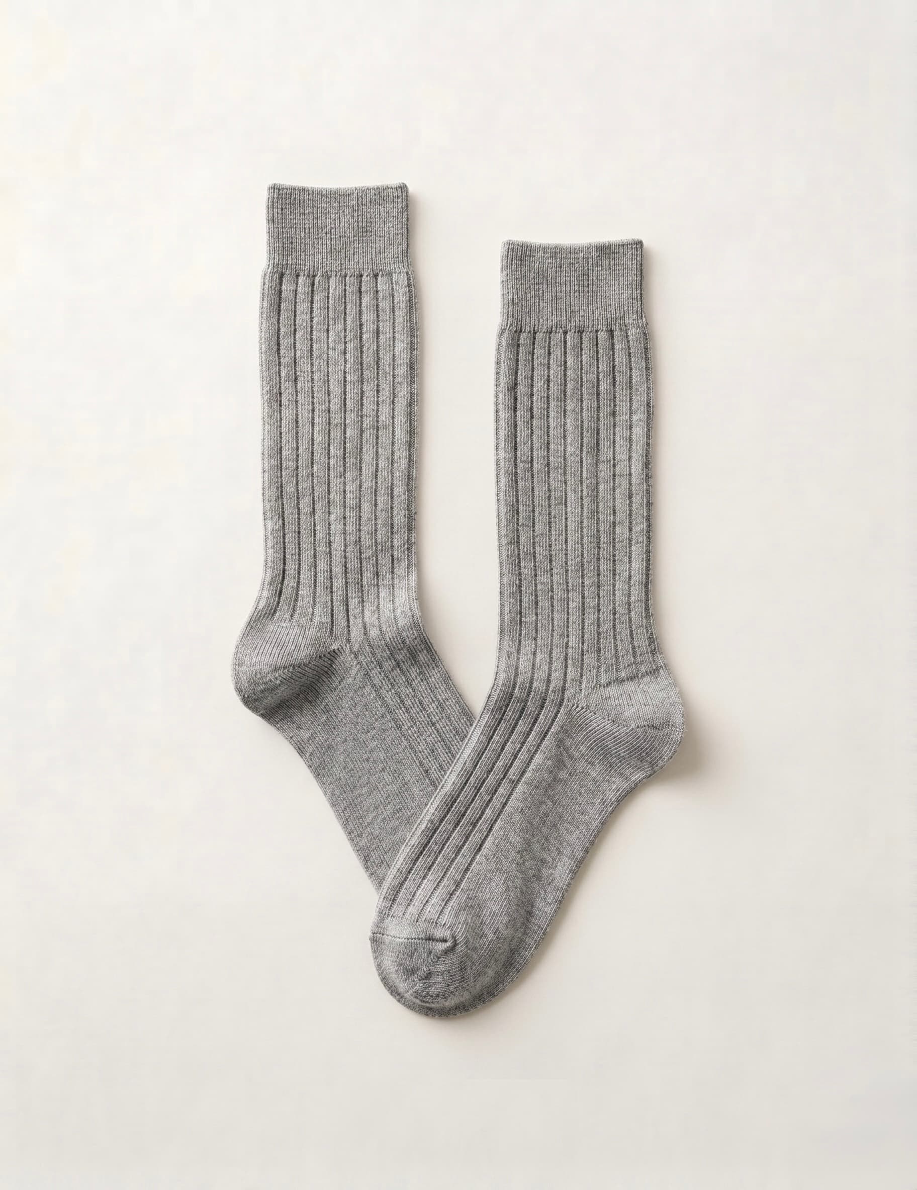 Classic Ribbed Mid-Calf Socks — Light grey